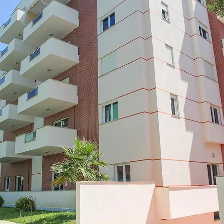 Apartment Luxury Golem